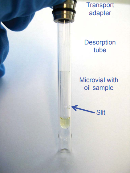 Phân tích các hợp chất thơm trong dầu ăn được bằng cách hấp thụ nhiệt trực tiếp GC / MS bằng cách sử dụng Microvial Slitted